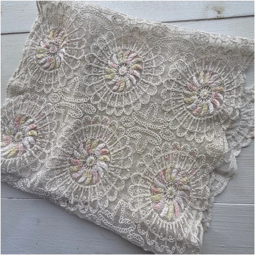 Vintage Embroidered Lace Table Runner Floral Pastel Cream 36x11